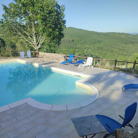 Casa Vacanze Fattoria Il Cerro Villa Pianelleto Exterior foto