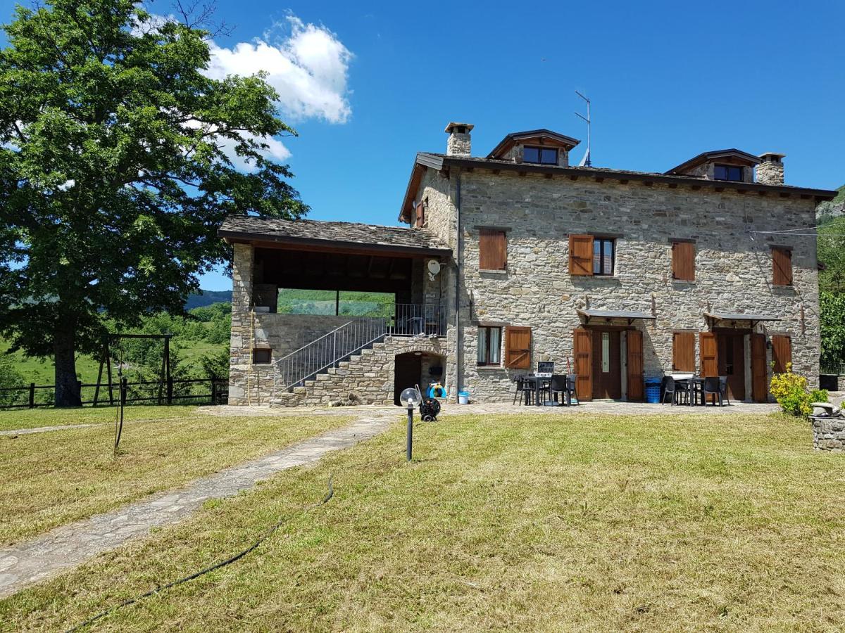 Casa Vacanze Fattoria Il Cerro Villa Pianelleto Exterior foto