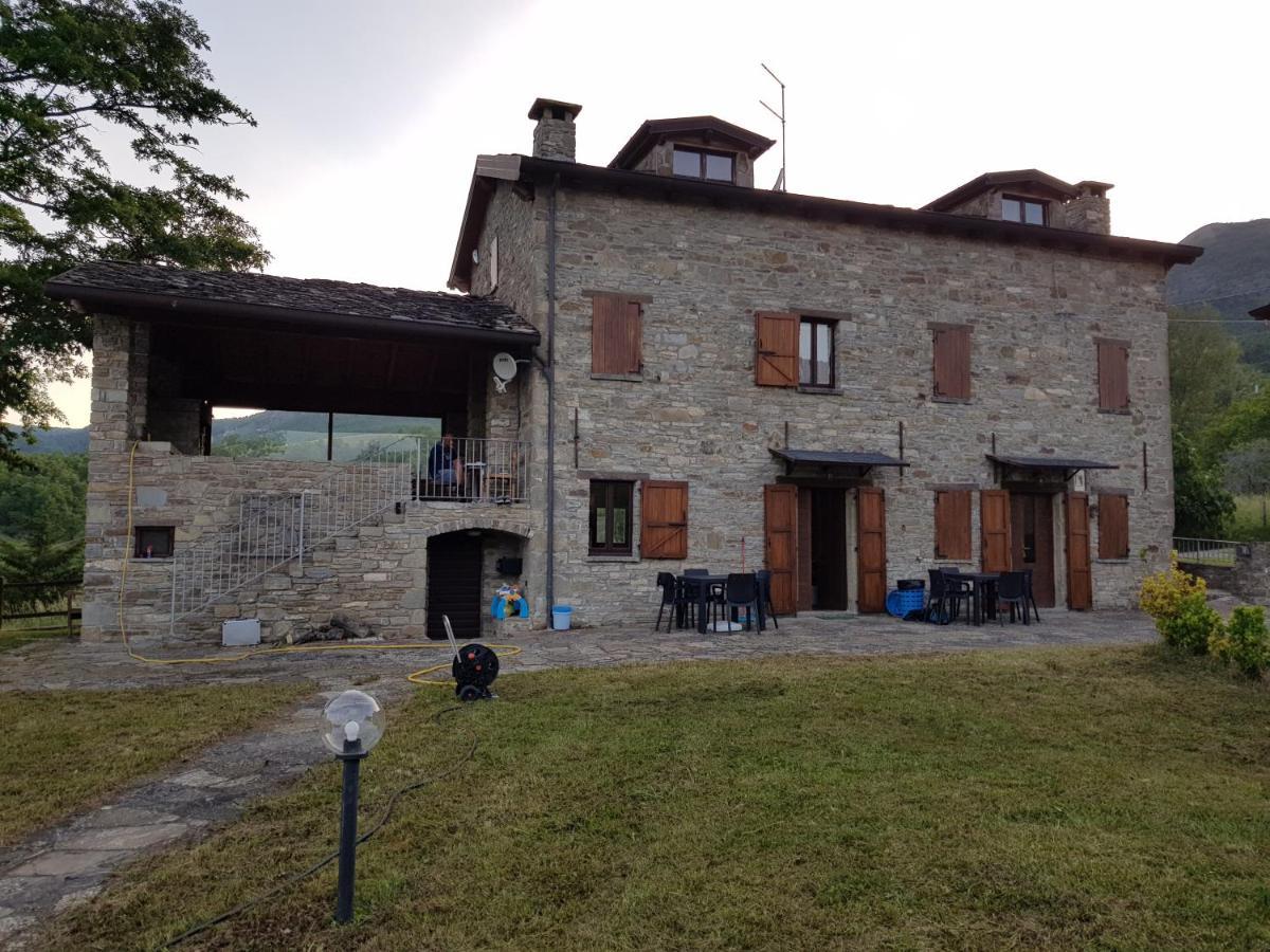 Casa Vacanze Fattoria Il Cerro Villa Pianelleto Exterior foto