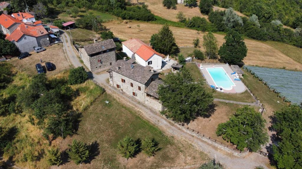 Casa Vacanze Fattoria Il Cerro Villa Pianelleto Exterior foto