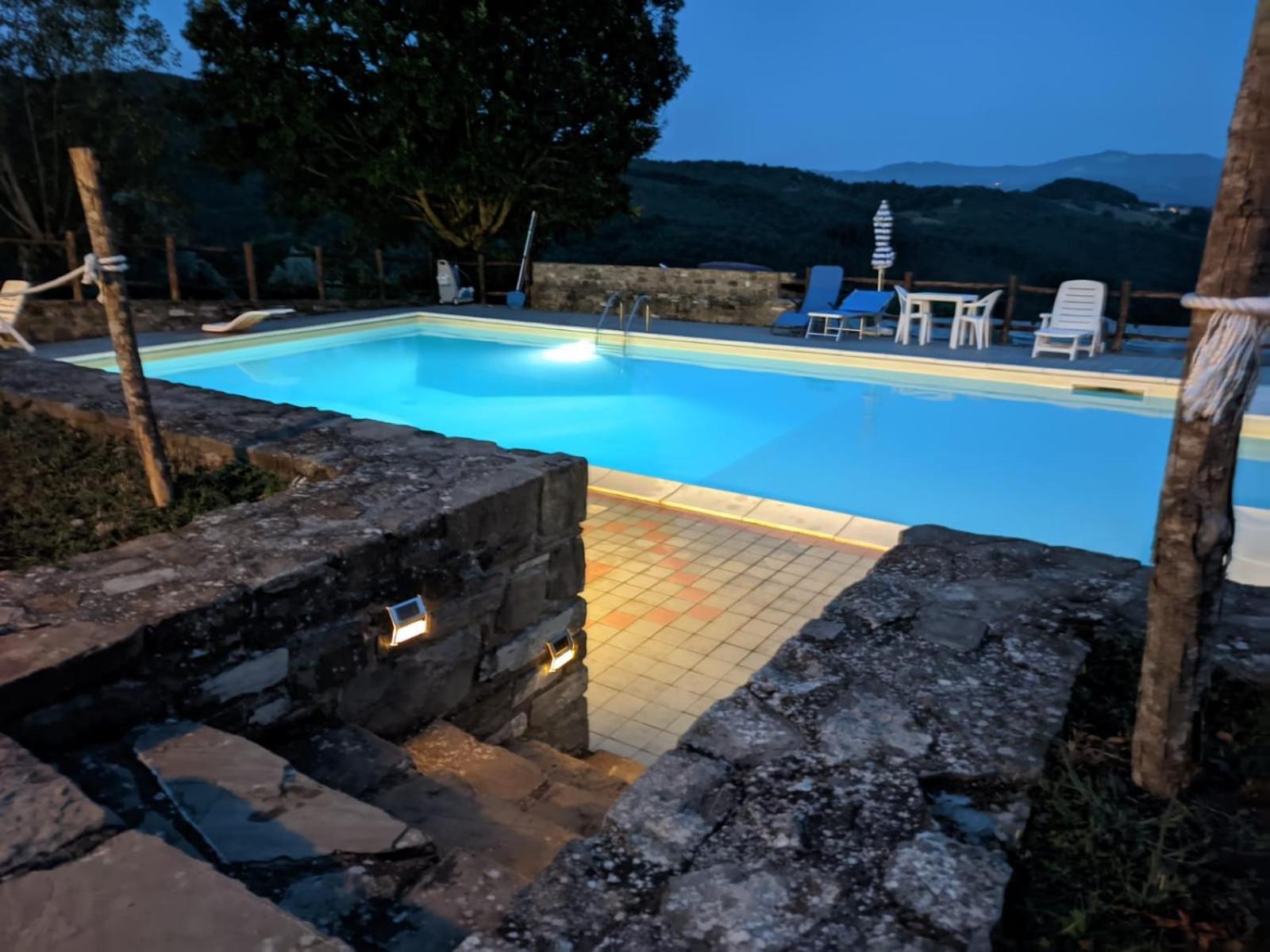 Casa Vacanze Fattoria Il Cerro Villa Pianelleto Exterior foto