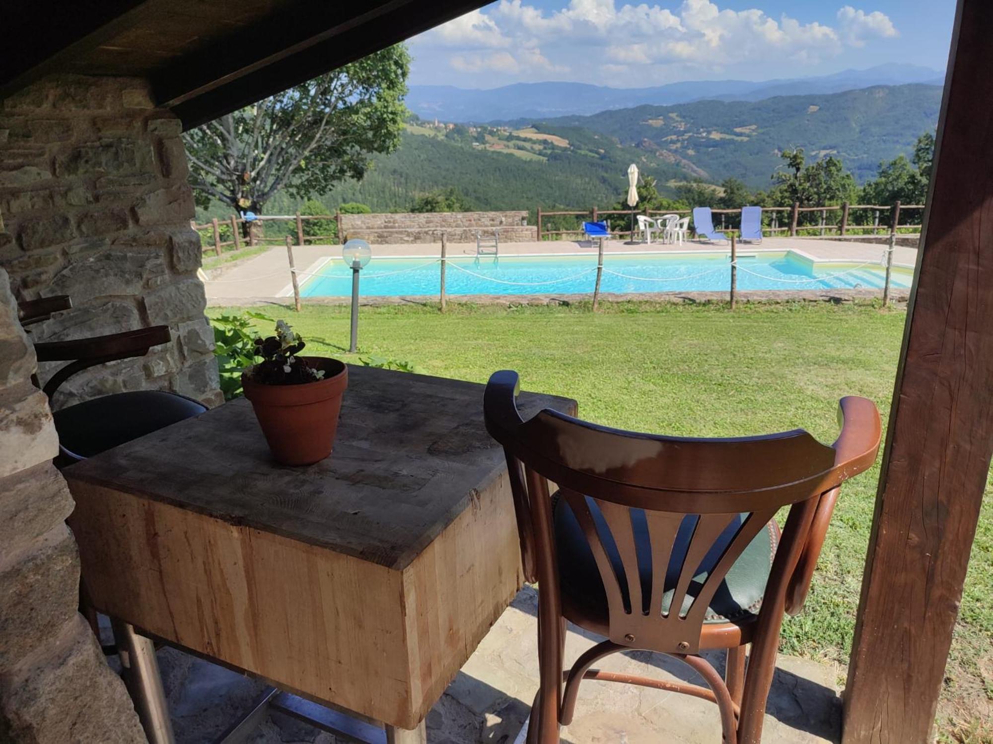 Casa Vacanze Fattoria Il Cerro Villa Pianelleto Exterior foto