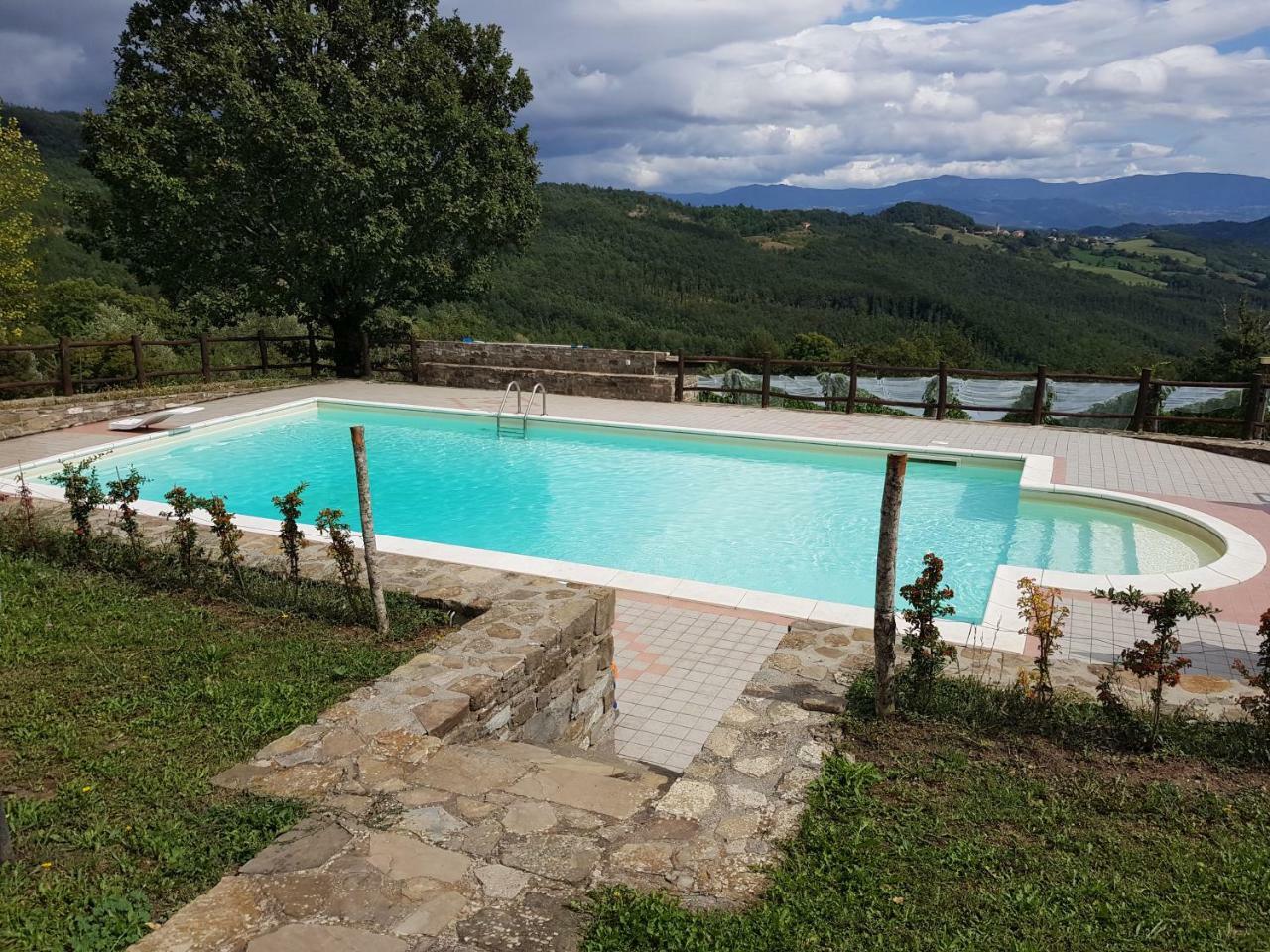 Casa Vacanze Fattoria Il Cerro Villa Pianelleto Exterior foto