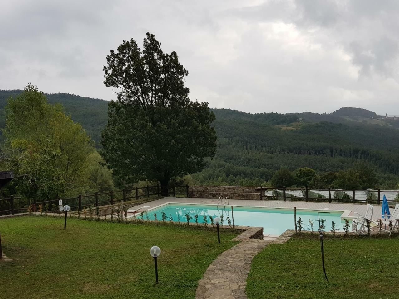 Casa Vacanze Fattoria Il Cerro Villa Pianelleto Exterior foto