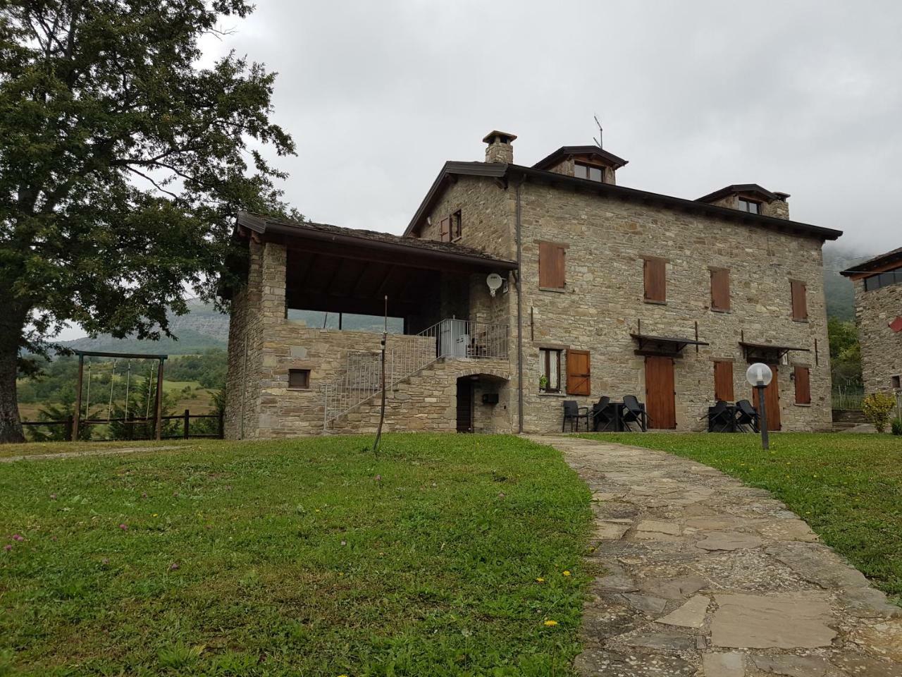 Casa Vacanze Fattoria Il Cerro Villa Pianelleto Exterior foto