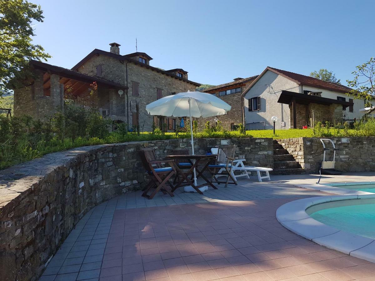 Casa Vacanze Fattoria Il Cerro Villa Pianelleto Exterior foto